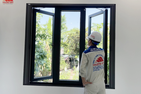 Cửa nhôm kính kéo là gì? Ưu điểm, giá & kinh nghiệm chọn đúng